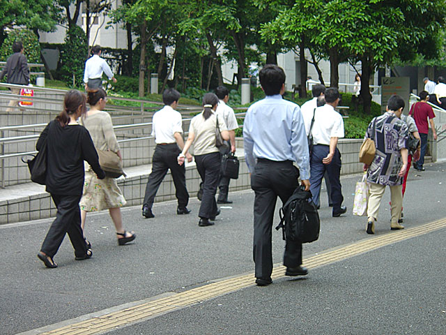 �ʋΕ��i�ʐ^�f�ށ@�@���𑜓x�ʐ^�f��