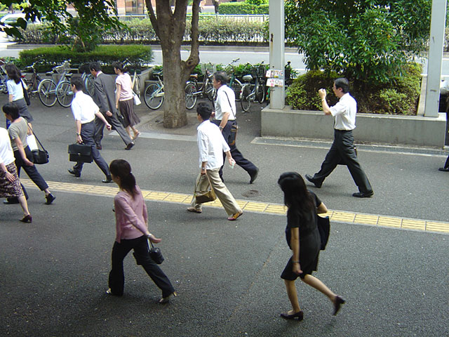 �ʋΕ��i�ʐ^�f�ށ@�@���𑜓x�ʐ^�f��