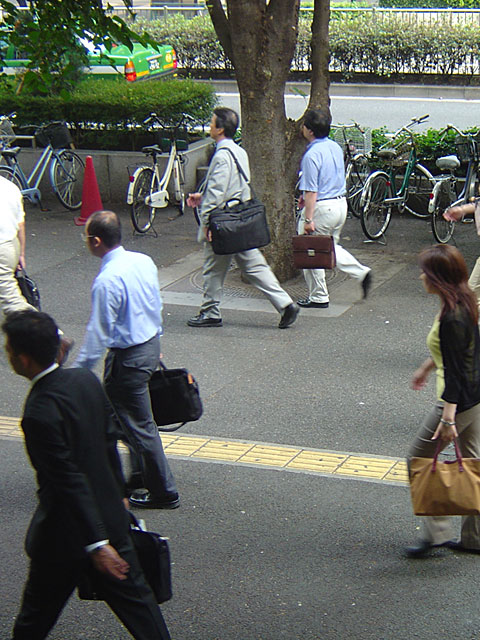 �ʋΕ��i�ʐ^�f�ށ@�@���𑜓x�ʐ^�f��