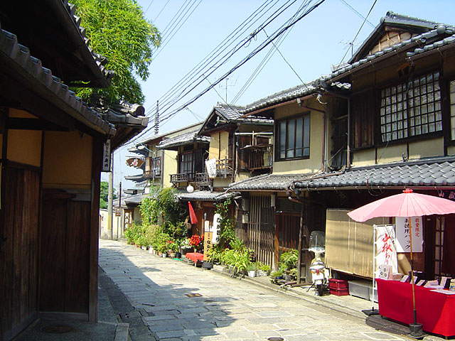 ���s�ʐ^�f��