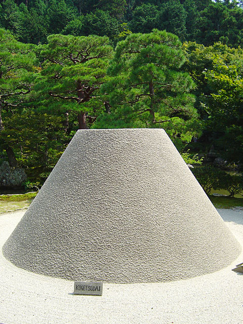 ���s�ʐ^�f��