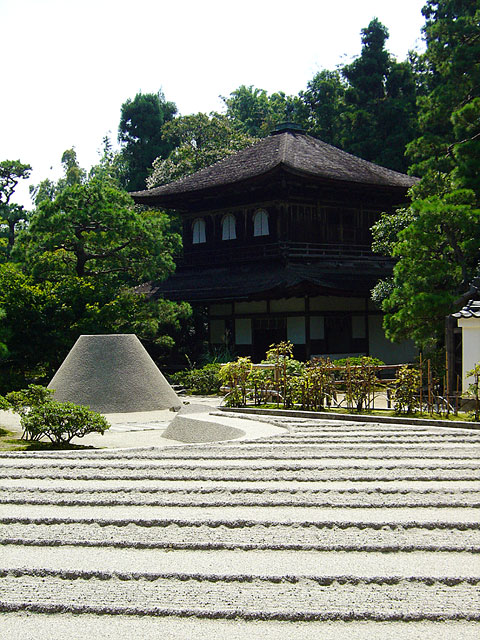 ���s�ʐ^�f��