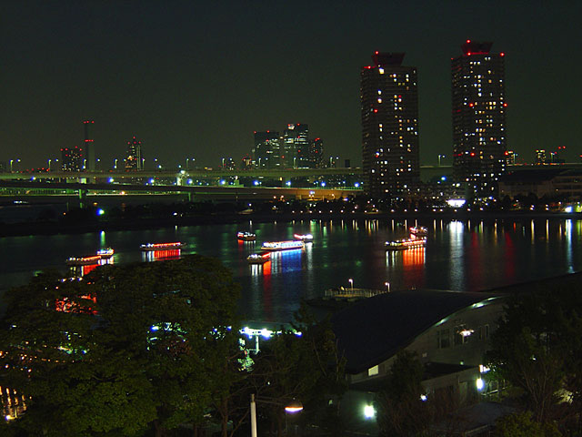 �ʐ^�f�ށ@���C���{�[�u���b�W